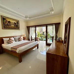 Saputra , Ubud Indonesia